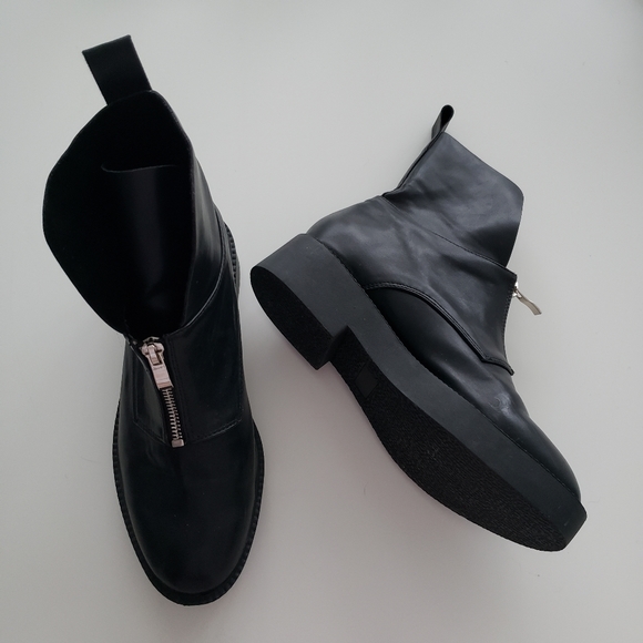 BLACK SUEDE STUDIO boots